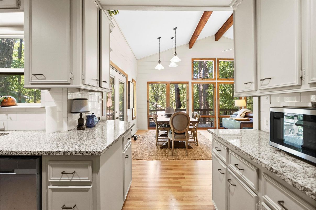 Dining room, Interior, Kitchen, Pendant Lights, Wooden Beams, Wood Texture Flooring