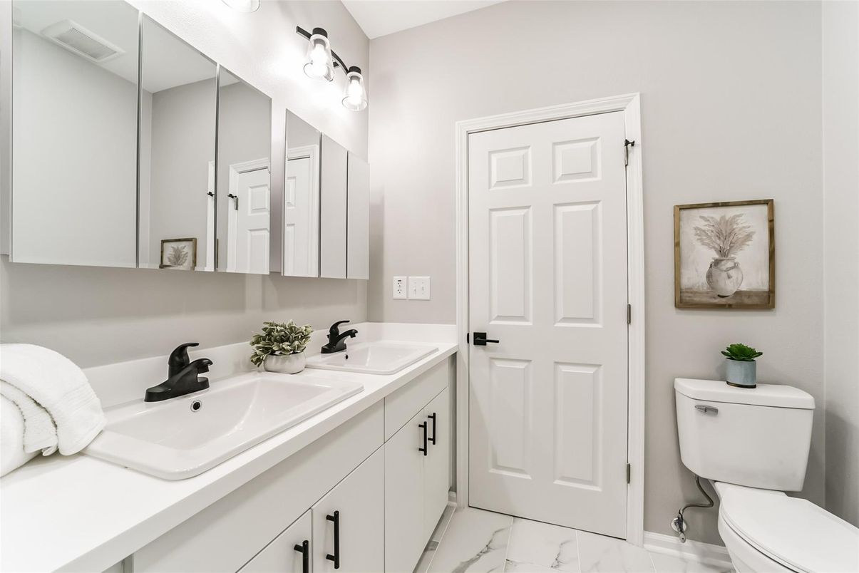 Bathroom, Dual Sink Vanities, Interior, Marble