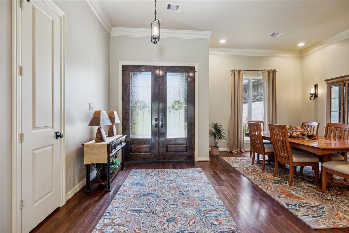 Dining room, Interior, Pendant Lights, Recessed Lighting, Wood Texture Flooring