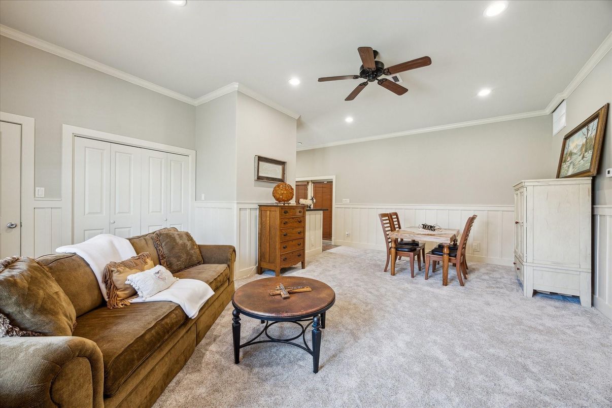 Dining room, Interior, Living room, Recessed Lighting