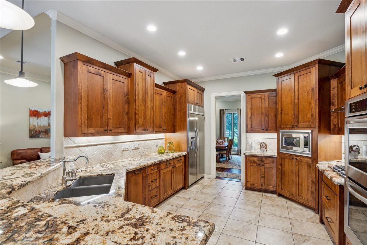 Interior, Kitchen, Pendant Lights, Recessed Lighting, Stainless Steel Appliances