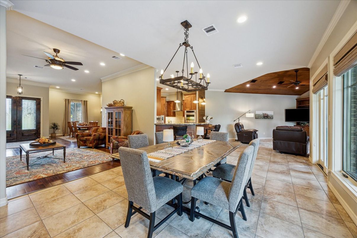 Dining room, Interior, Kitchen, Living room, Pendant Lights, Recessed Lighting, Wood Texture Flooring