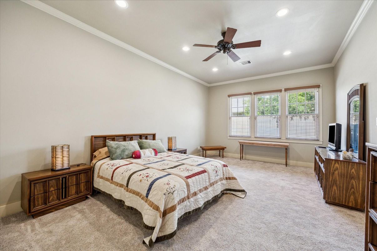 Bedroom, Interior, Recessed Lighting