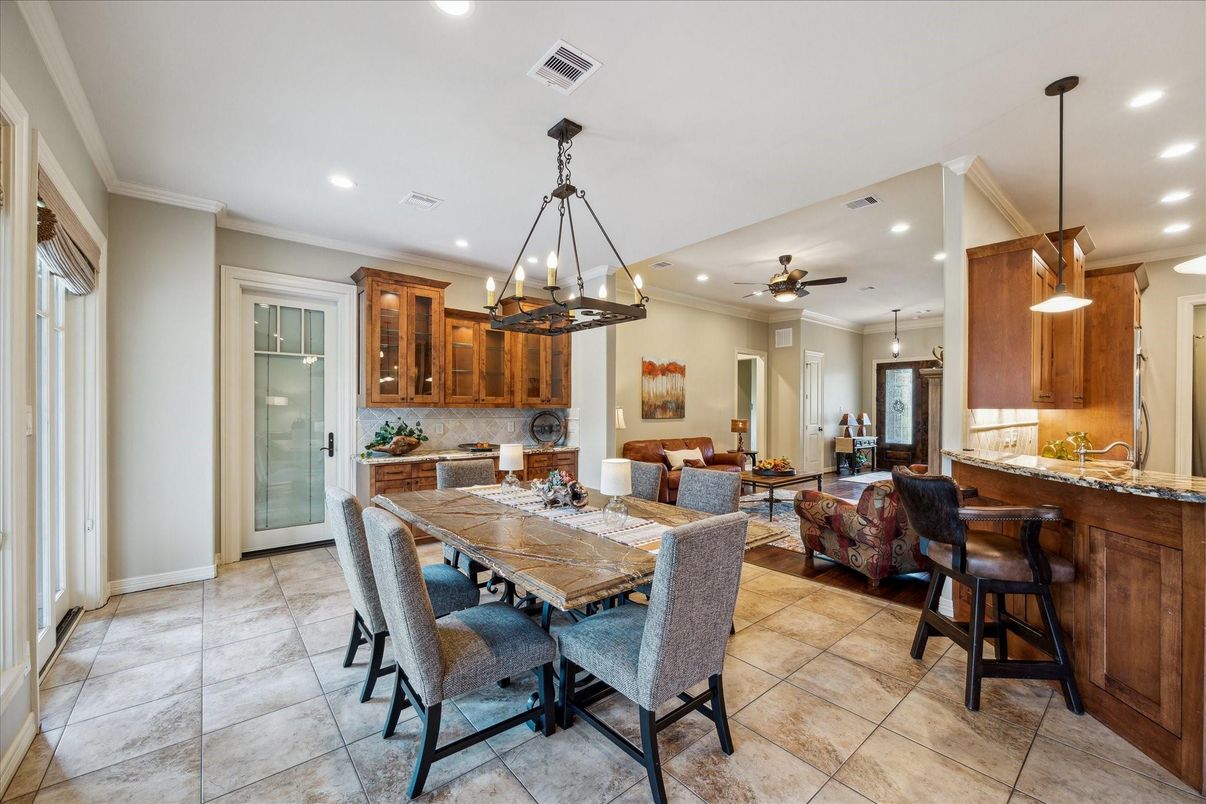 Dining room, Interior, Kitchen, Living room, Pendant Lights, Recessed Lighting