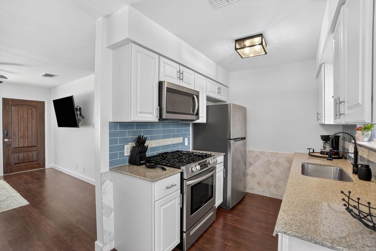 Interior, Kitchen, Wood Texture Flooring