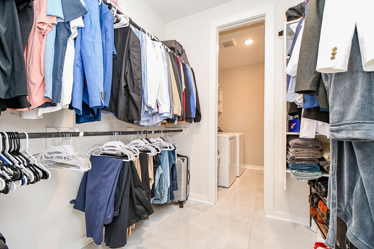 Interior, Recessed Lighting, Walk-in Closets