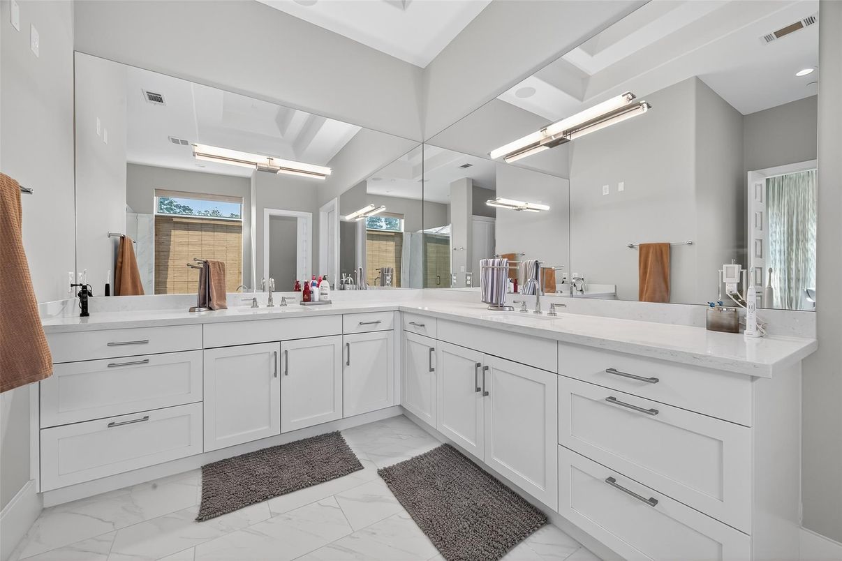 Bathroom, Dual Sink Vanities, Interior, Marble, Recessed Lighting