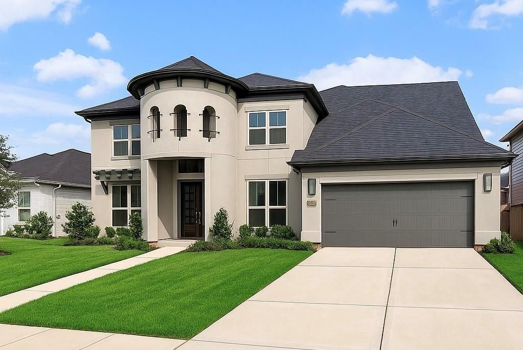 Attached, Exterior, Facade, French Provincial