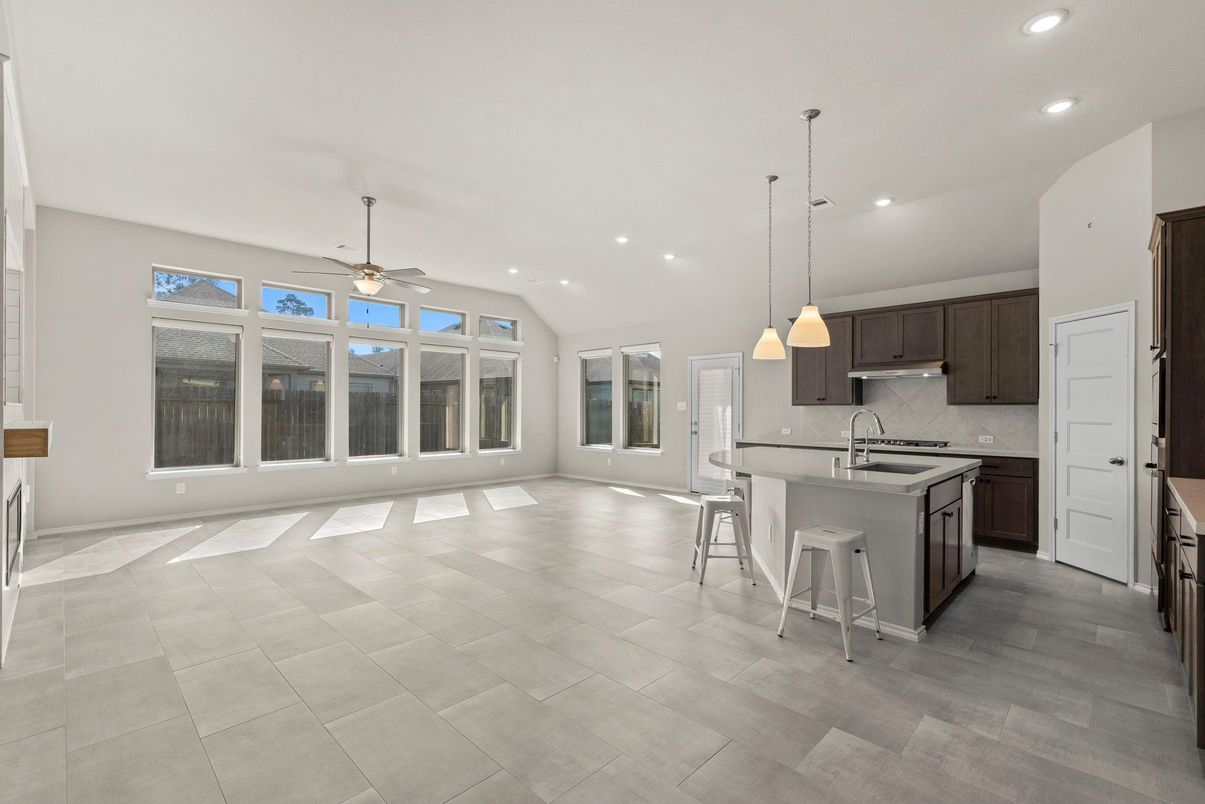 Interior, Kitchen, Pendant Lights, Recessed Lighting