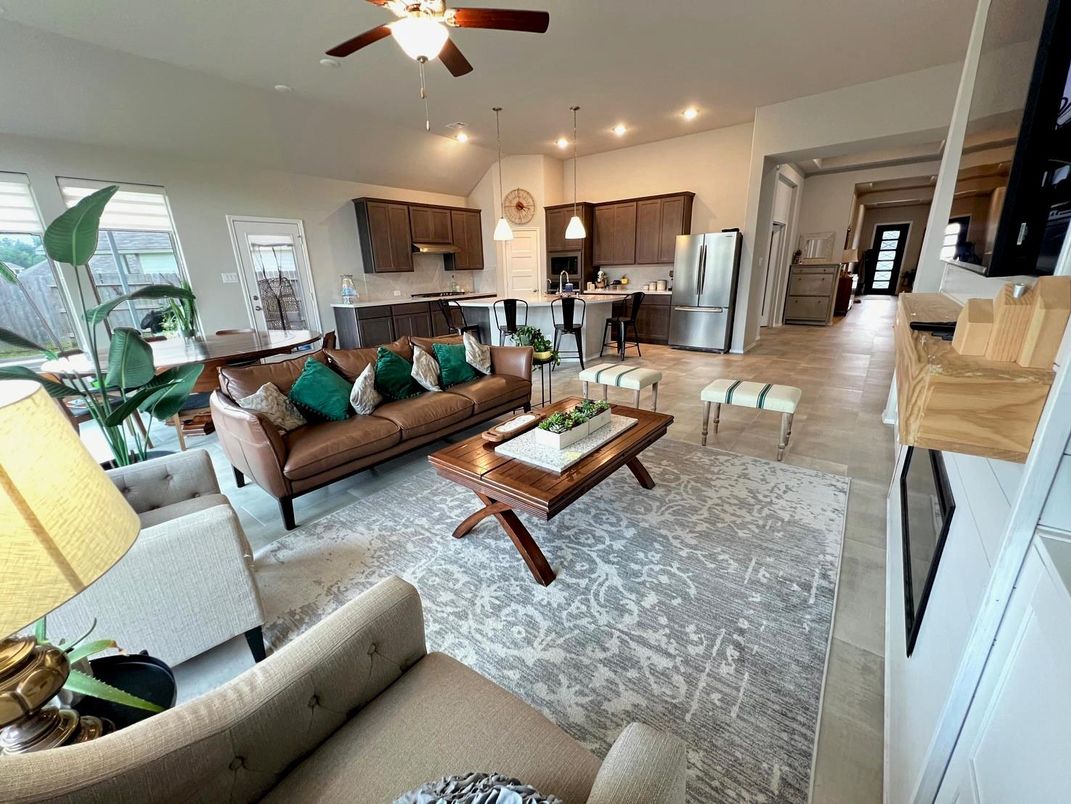 Dining room, Interior, Kitchen, Living room, Recessed Lighting