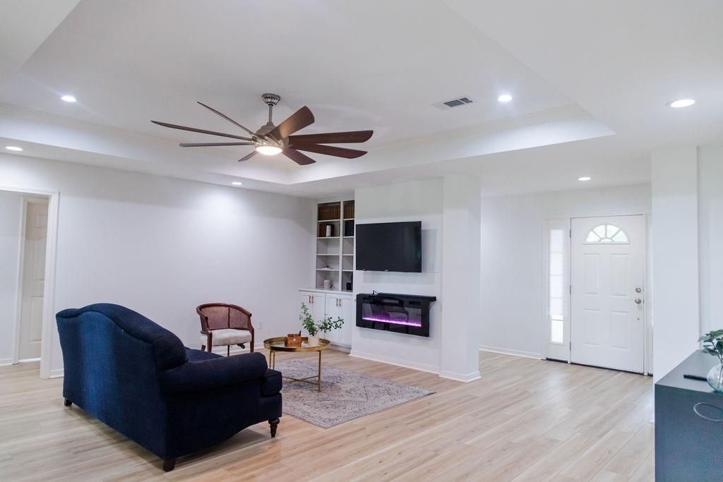Fireplace, Interior, Living room, Recessed Lighting, Wood Texture Flooring