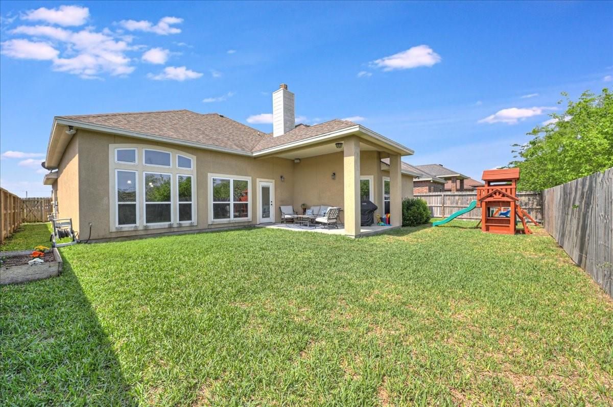 Backyard, Exterior, Playground