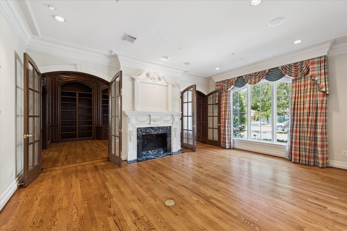 Empty room, Fireplace, Interior, Recessed Lighting, Wood Texture Flooring