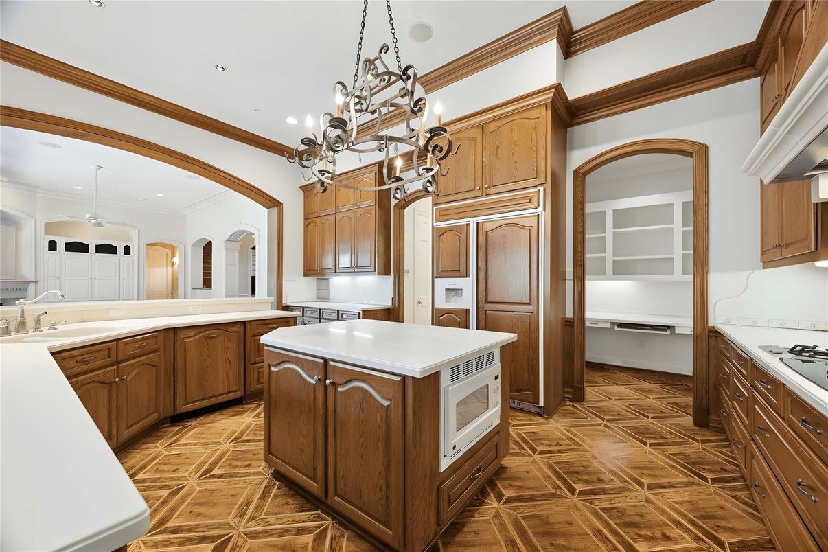 Chandelier, Interior, Kitchen, Pendant Lights, Recessed Lighting, Wood Texture Flooring