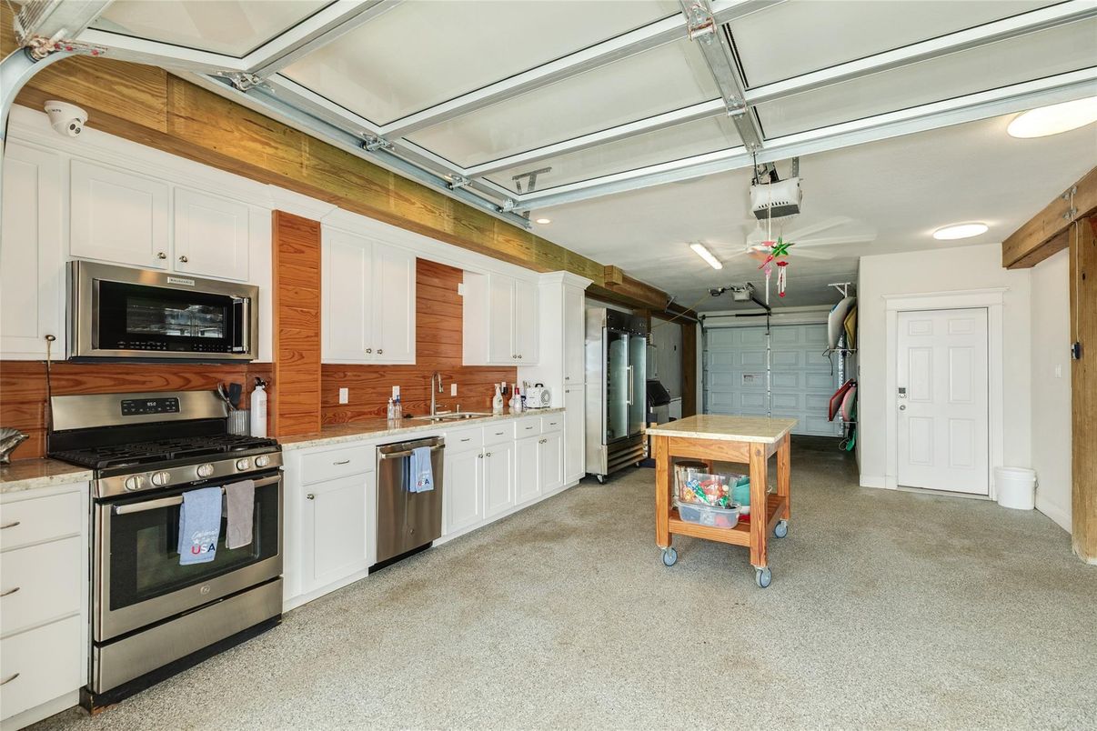Interior, Kitchen, Stainless Steel Appliances