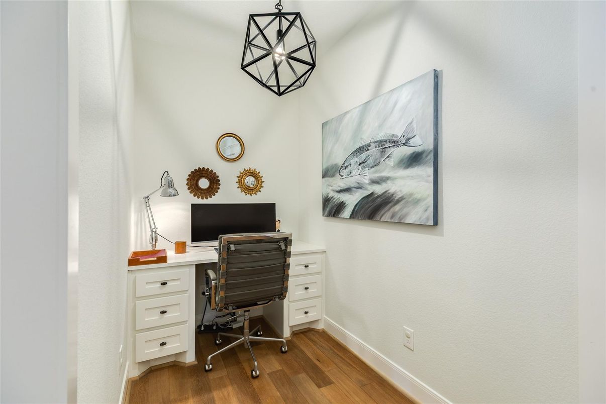 Home Office, Interior, Pendant Lights, Wood Texture Flooring