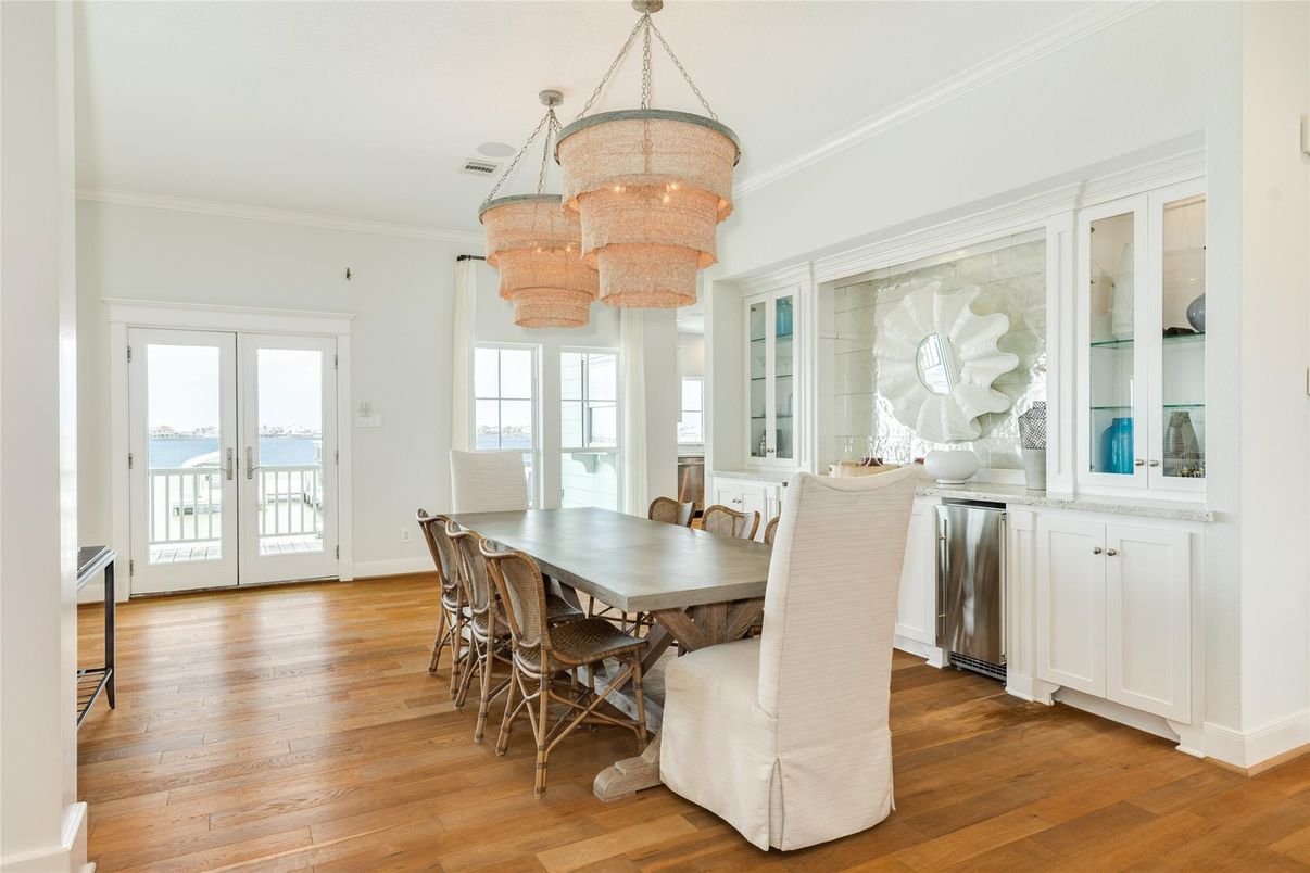 Chandelier, Dining room, Interior, Wood Texture Flooring
