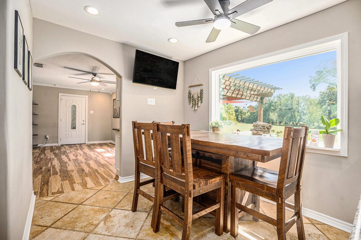 Dining room, Interior, Recessed Lighting, Wood Texture Flooring