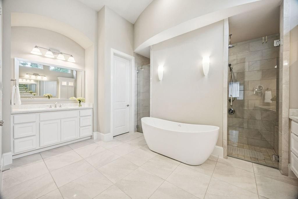 Bathroom, Dual Sink Vanities, Free Standing Baths, Glass Shower, Interior