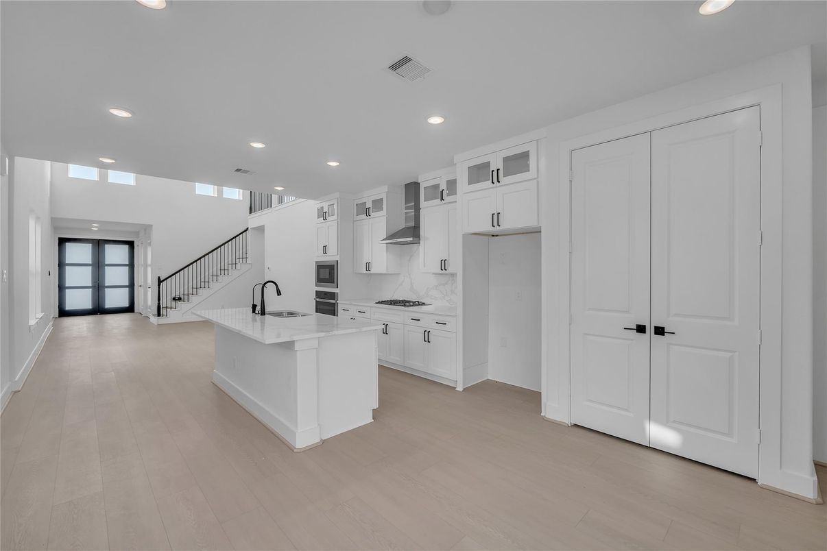 Interior, Kitchen, Marble Walls, Recessed Lighting, Wood Texture Flooring