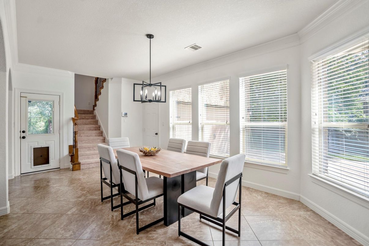 Dining room, Interior, Pendant Lights