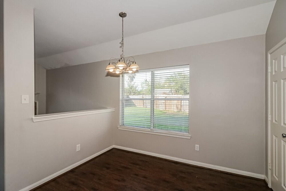 Chandelier, Empty room, Interior, Pendant Lights, Wood Texture Flooring