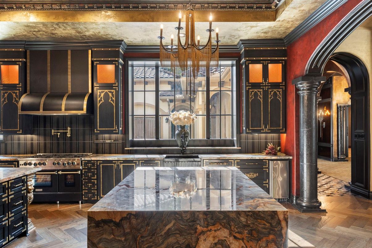 Chandelier, Interior, Kitchen, Wood Texture Flooring