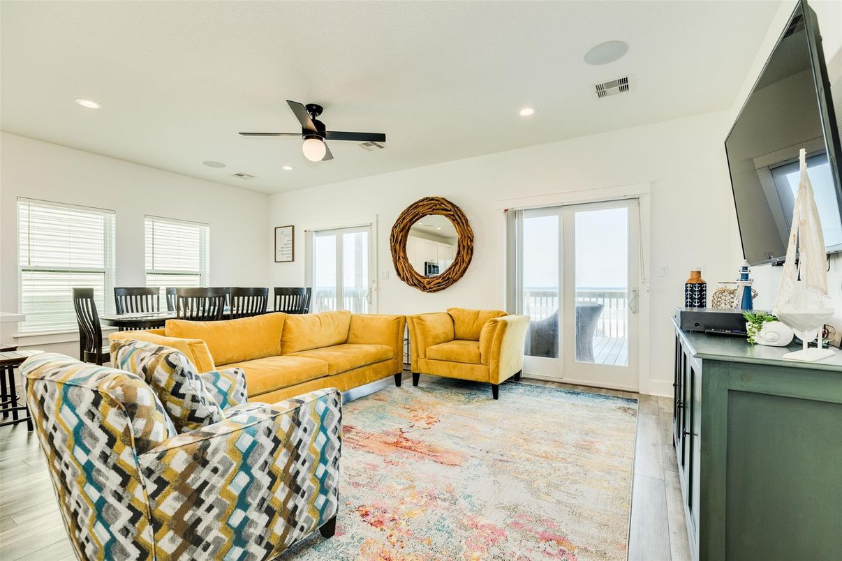 Interior, Living room, Recessed Lighting