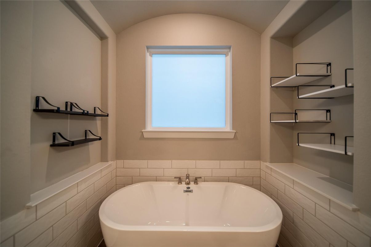 Bathroom, Free Standing Baths, Interior