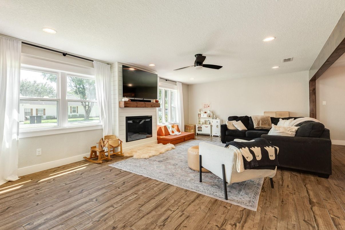 Fireplace, Interior, Living room, Recessed Lighting, Wood Texture Flooring