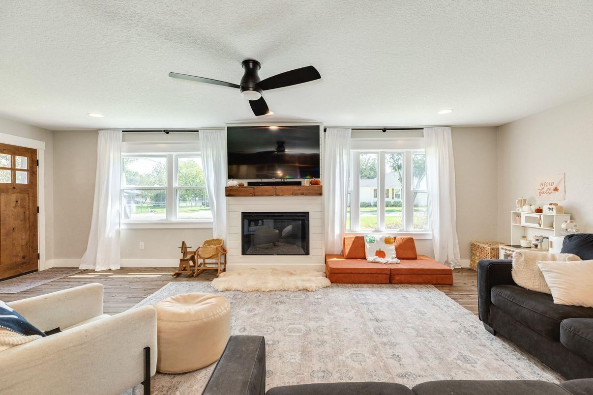 Fireplace, Interior, Living room, Recessed Lighting, Wood Texture Flooring