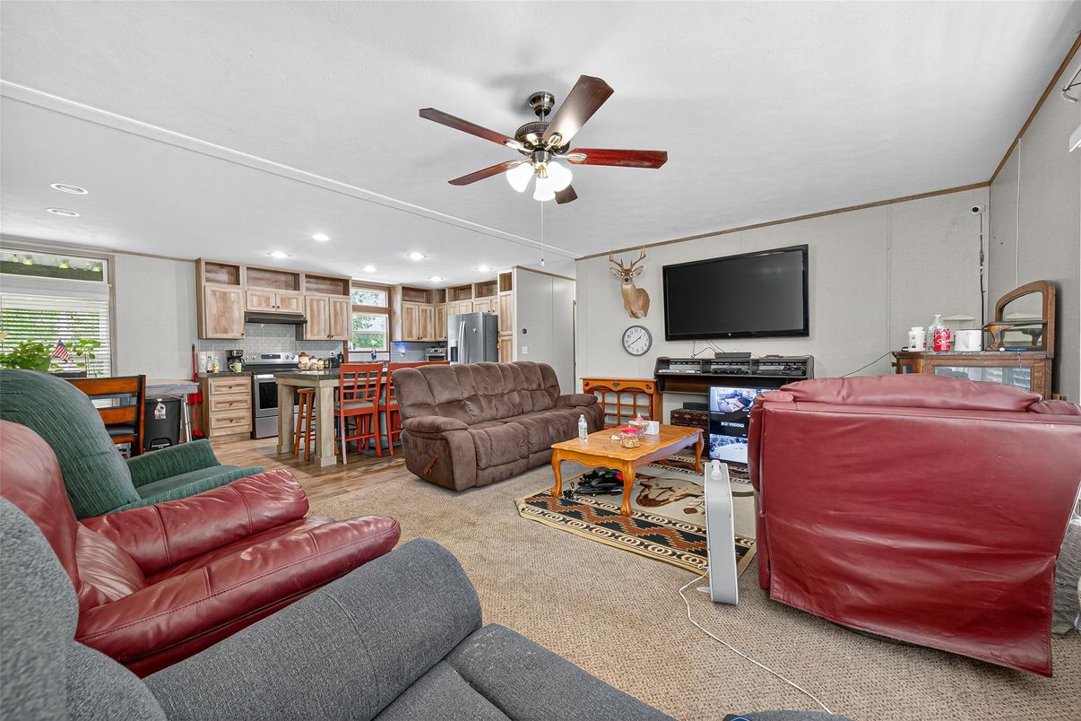 Interior, Kitchen, Living room, Recessed Lighting, Stainless Steel Appliances