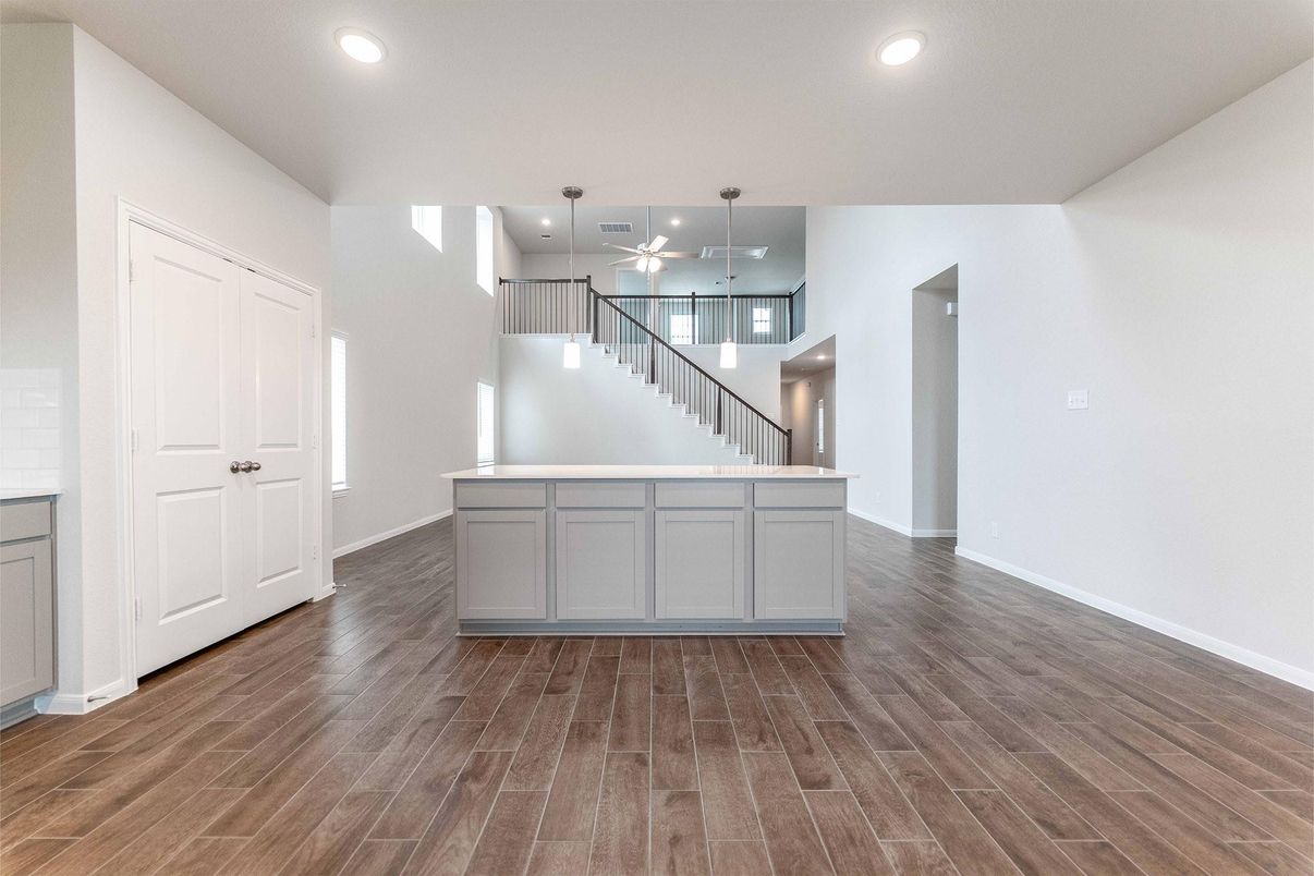 Interior, Pendant Lights, Recessed Lighting, Wood Texture Flooring