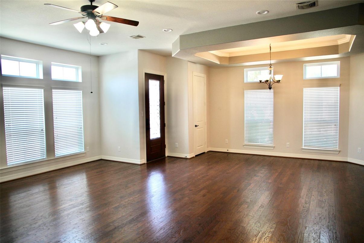 Empty room, Interior, Pendant Lights, Recessed Lighting, Wood Texture Flooring