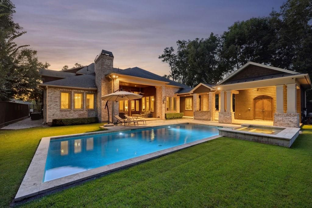 Backyard, Exterior, Pool