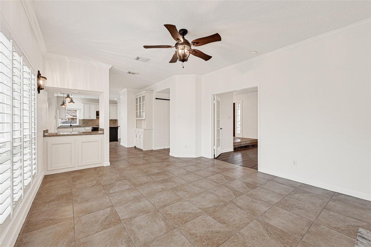 Empty room, Interior, Kitchen