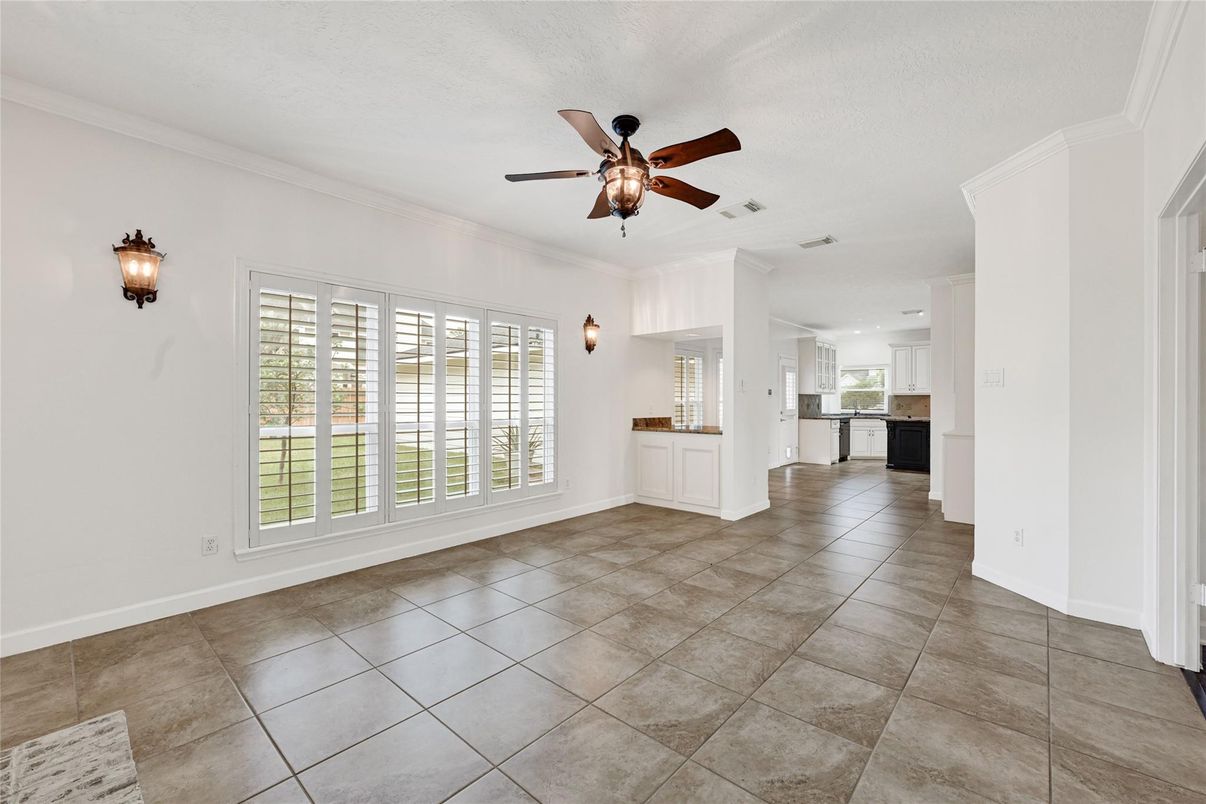 Empty room, Interior, Kitchen