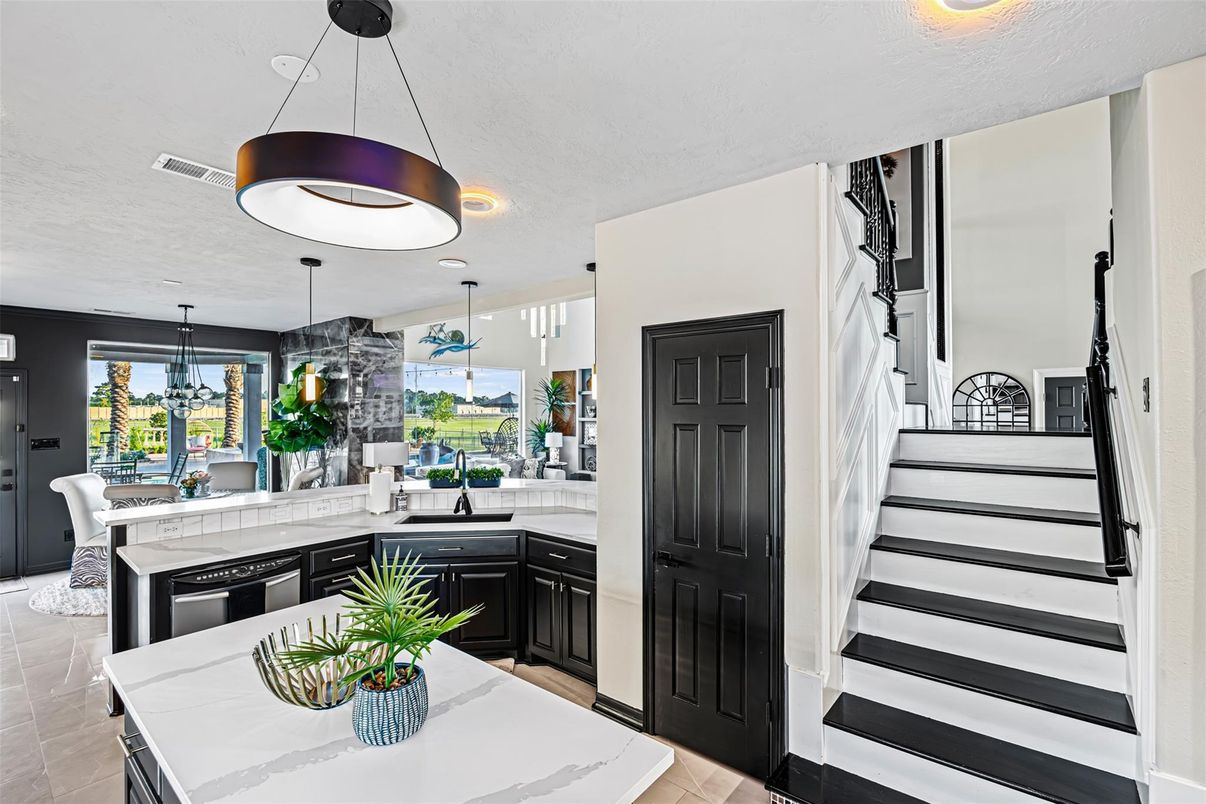Dining room, Interior, Kitchen, Pendant Lights, Recessed Lighting