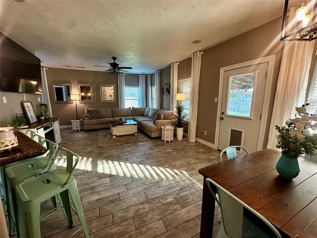 Dining room, Interior, Living room, Wood Texture Flooring