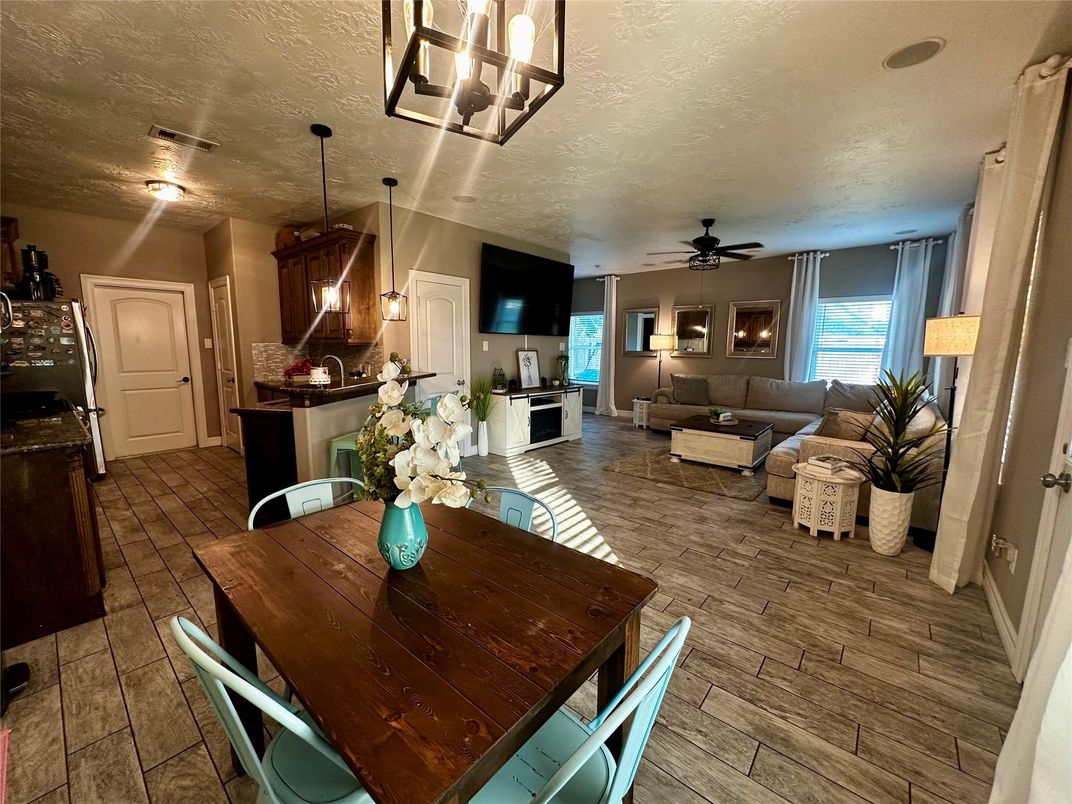 Dining room, Interior, Kitchen, Living room, Pendant Lights, Wood Texture Flooring