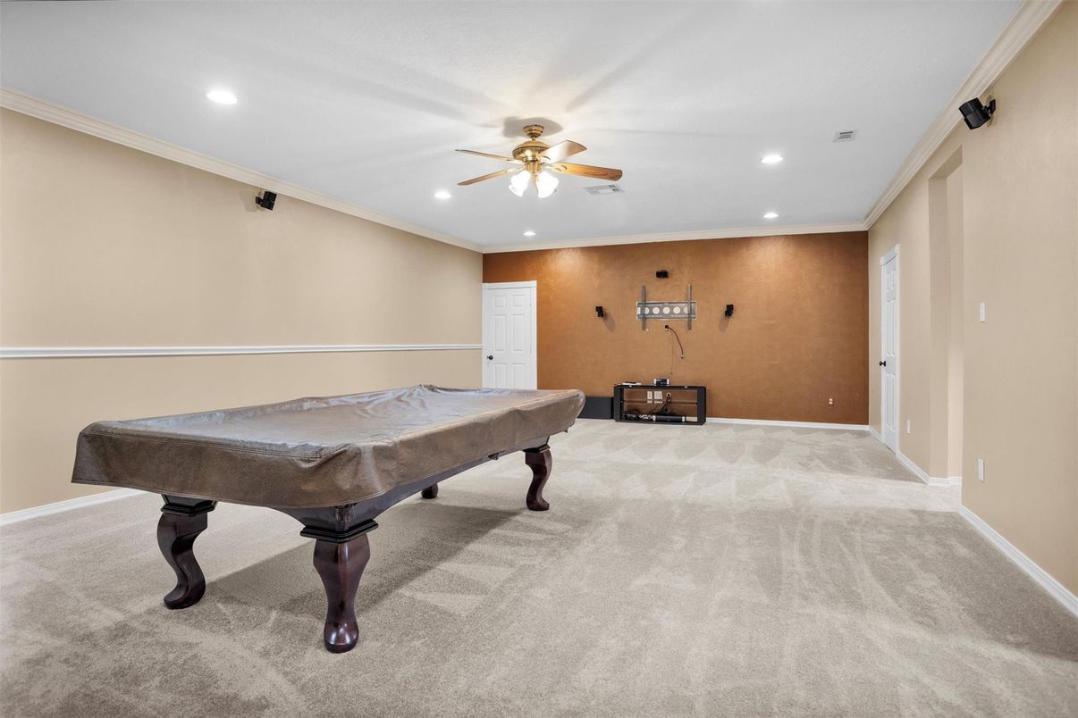 Billiard Table, Game Room, Interior, Recessed Lighting