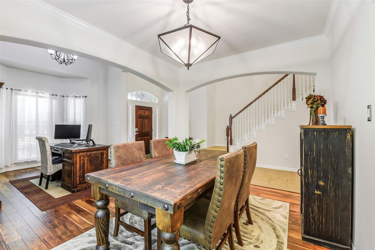 Chandelier, Dining room, Interior, Wood Texture Flooring