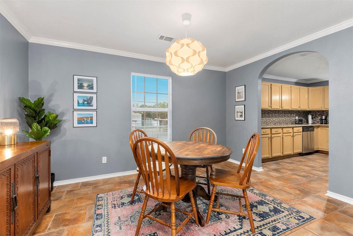 Dining room, Interior, Kitchen, Pendant Lights