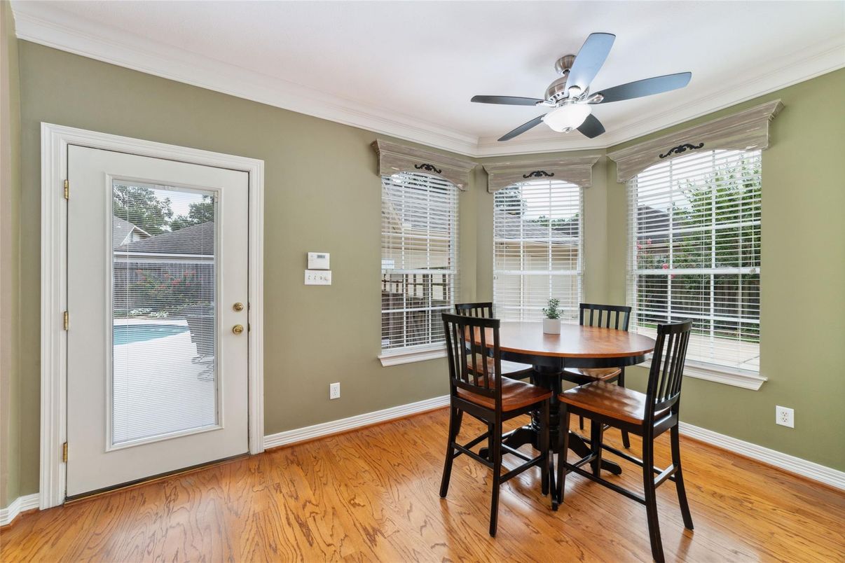 Dining room, Interior, Wood Texture Flooring