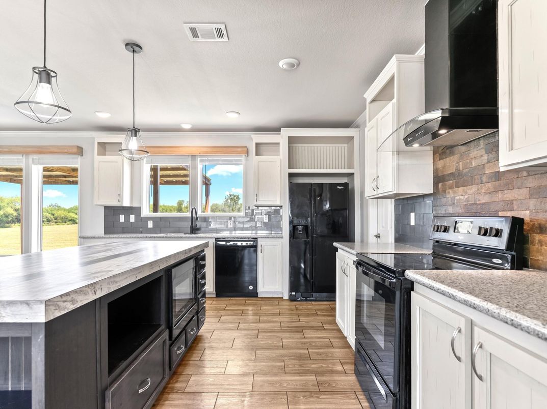 Interior, Kitchen, Pendant Lights, Recessed Lighting, Wood Texture Flooring