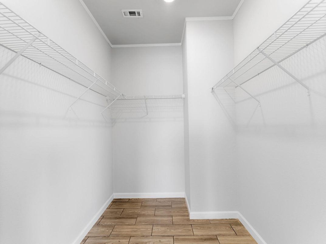 Interior, Recessed Lighting, Walk-in Closets, Wood Texture Flooring