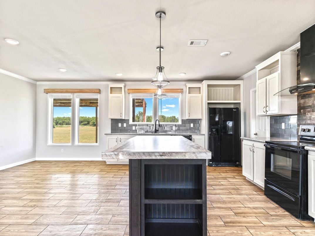 Interior, Kitchen, Pendant Lights, Recessed Lighting, Wood Texture Flooring