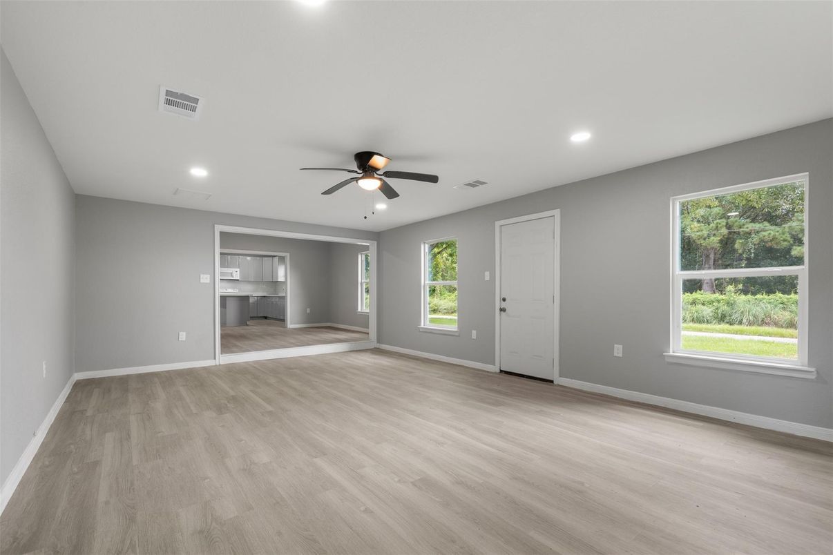 Empty room, Interior, Recessed Lighting, Wood Texture Flooring