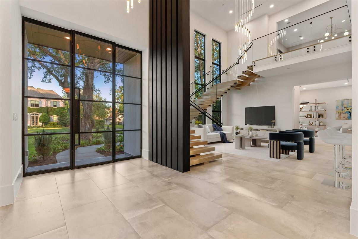 Interior, Living room, Pendant Lights, Recessed Lighting