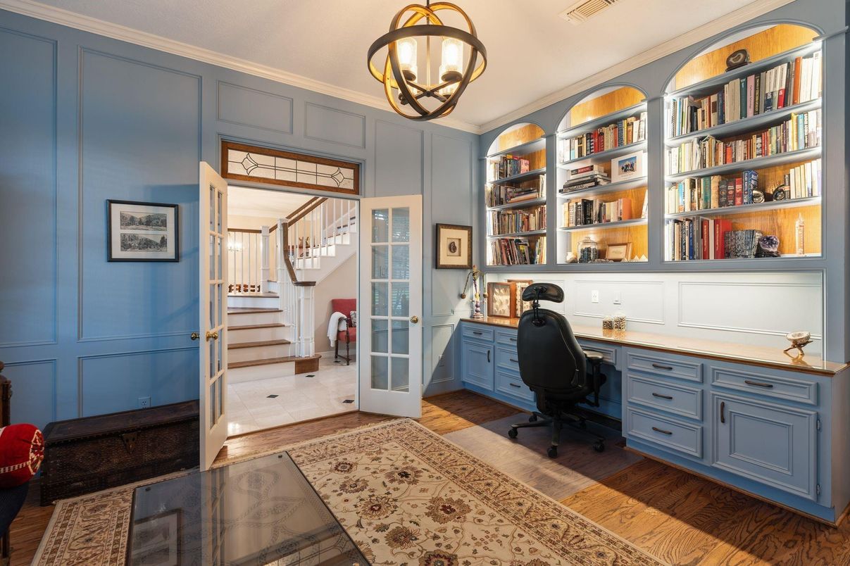 Home Office, Interior, Pendant Lights, Wood Texture Flooring